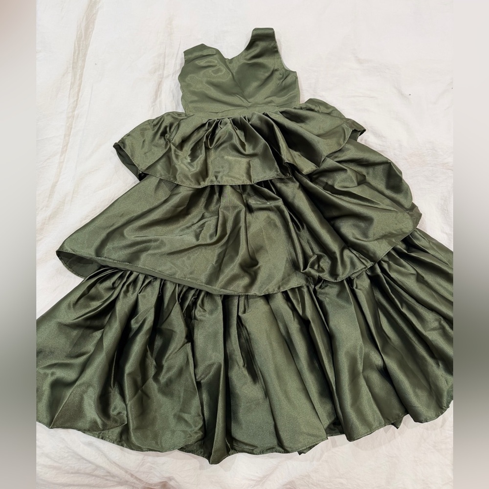 Elegant Green Tiered Dress